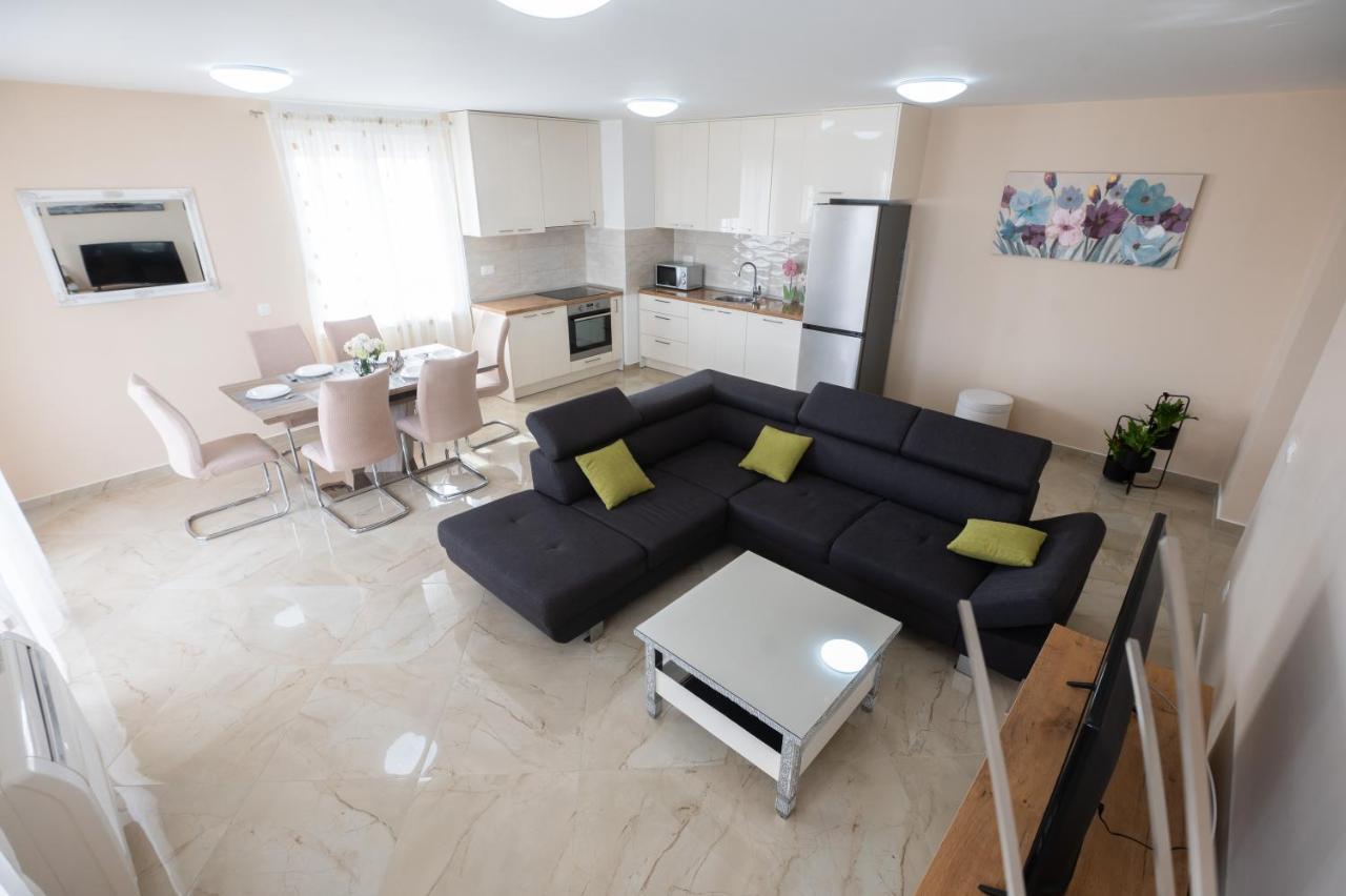 Blue Horizon Zara Apartman Kültér fotó